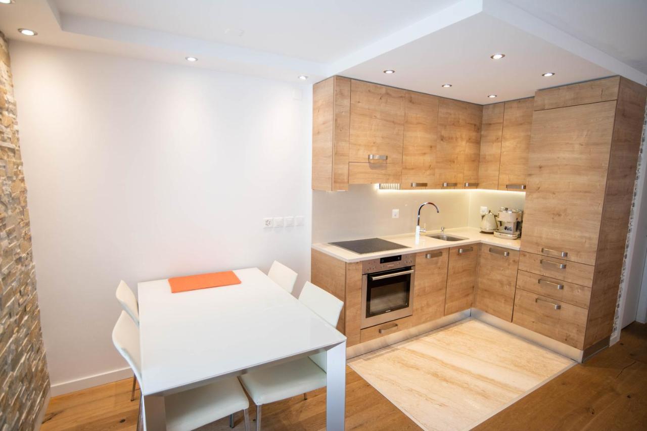 Haus Cristal Appartement Leukerbad Buitenkant foto